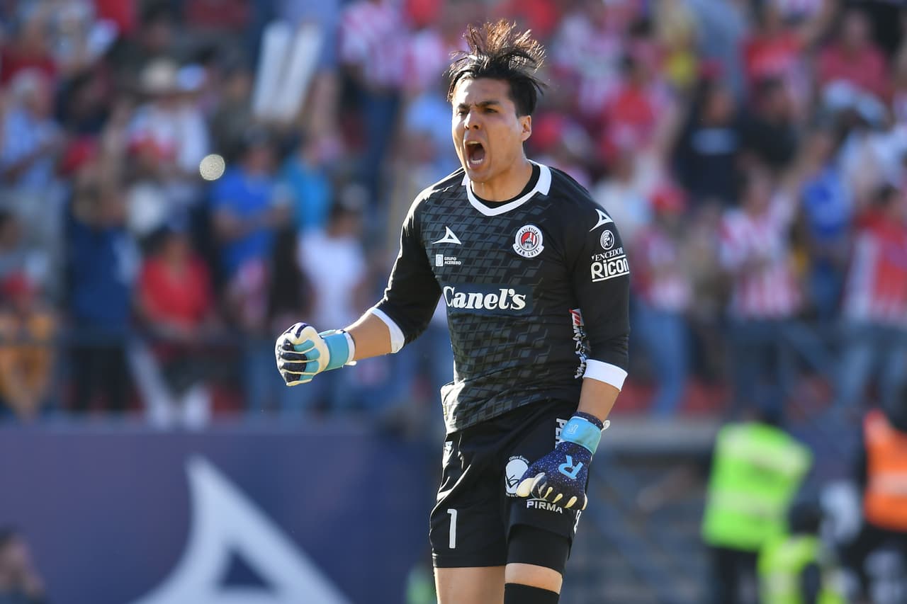 Al minuto 81 apareció Germán Berterame para empatar el encuentro y el guardameta de los Rojiblancos lo gritó con euforia.