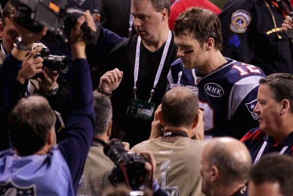 Brady no podía creer que se le escapara el triunfo de las manos.