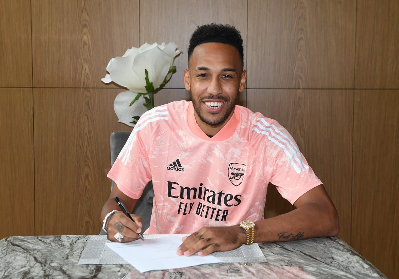 ¡Capitán forever! Aubameyang renueva para ser una "leyenda del Arsenal"