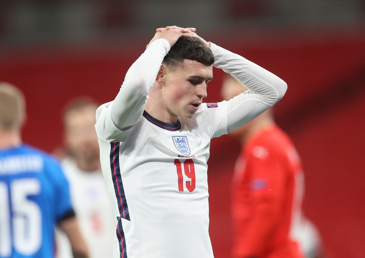 El cuadro inglés despachó a los islandeses 4-0 en Wembley; ambos terminaron su participación en la justa europea. | Rice (20’), Mount (24’) y Foden (80’, 84’) marcaron los tantos en la goleada. Islandia perdió sus seis encuentros de la fase de grupos; Inglaterra llegó a 10 unidades y concluyó en la tercera posición.