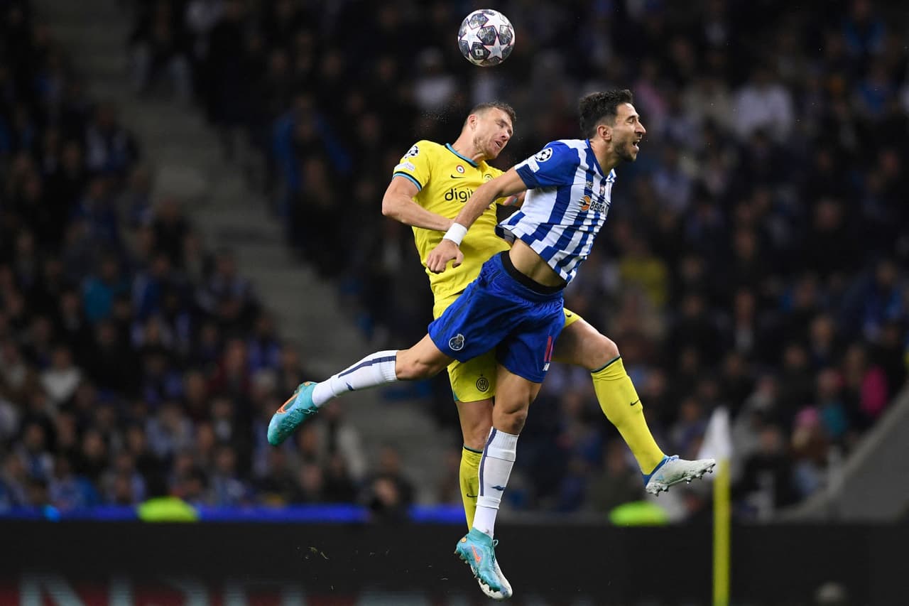 FC Porto estuvo muy cerca del gol, pero el juego acabó 0-0 e Inter Milán hizo válido su triunfo en la ida para avanzar a los Cuartos de Final de la UEFA Champions League.