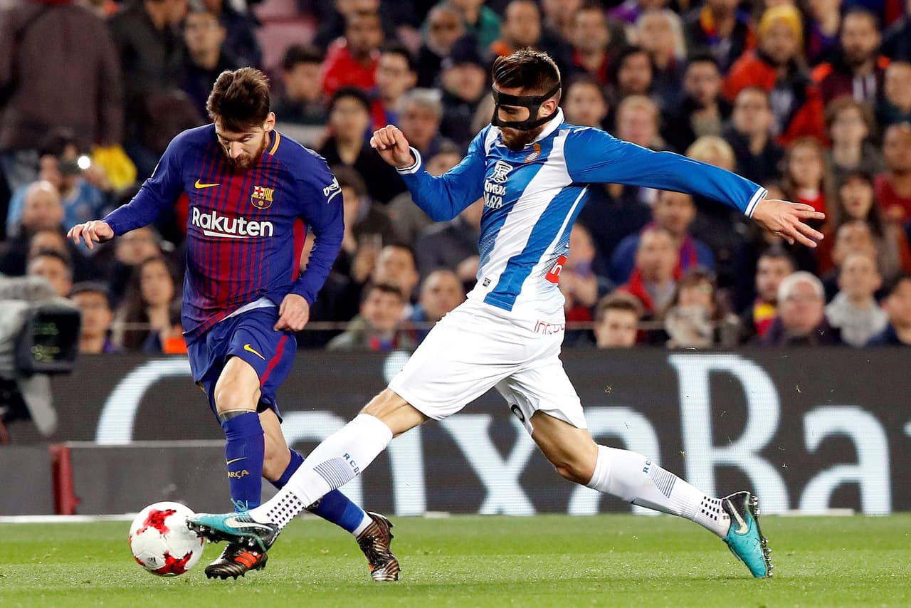 Barcelona no soltó el acelerador en su intención de asegurar la clasificación a semifinales y romper la mala racha de los grandes en los cuartos de final de esta edición.