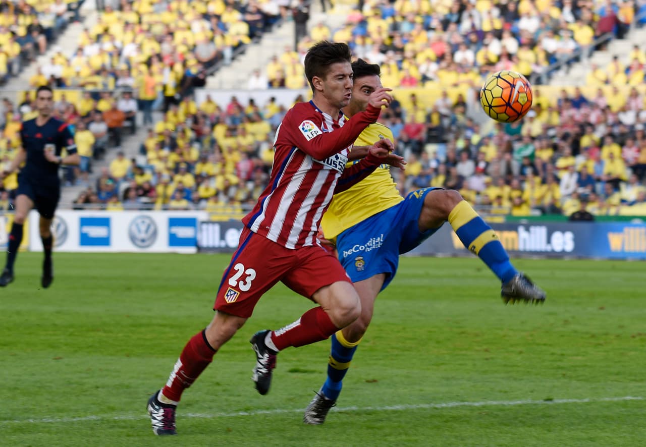 El equipo de Simeone sigue sin aflojar el paso ante los 2 históricos de España. En base a la garra y estilo de juego fuerte están en la cima aunque les pisan los talones el Real y el Barça.