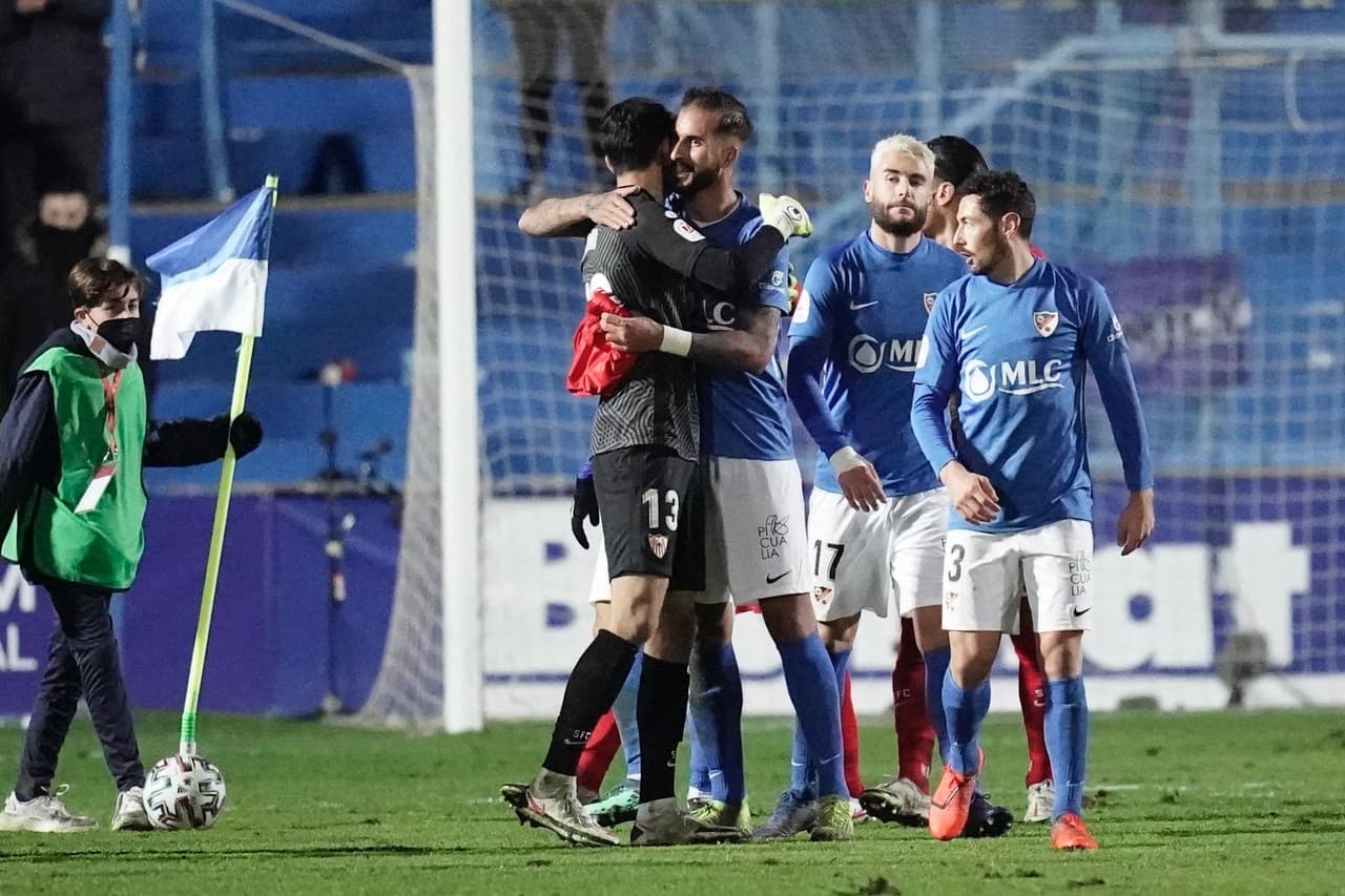 Rodríguez Arnaiz (45+1’) hizo el primero y Francisco Lara (47’) marcó autogol para agrandar la diferencia.