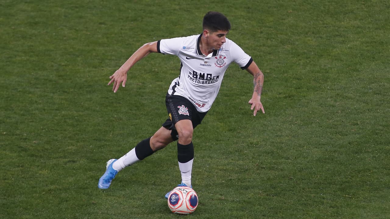 Fichaje de Nico Castillo con Necaxa está en la cuerda floja 