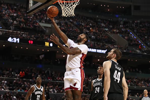 James Johnson fue pieza clave en la victoria de su equipo gracias a sus 17 puntos y 7 rebotes. También aportó 3 asistencias, un robo y 2 disparos bloqueados.