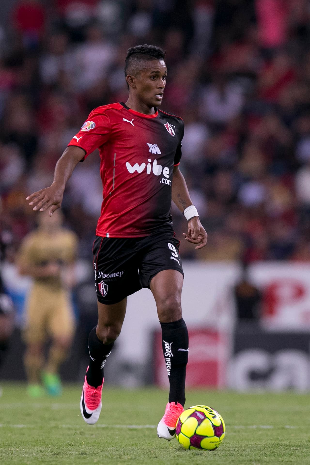 Fidel Martínez (Delantero) - Atlas fue su último equipo.