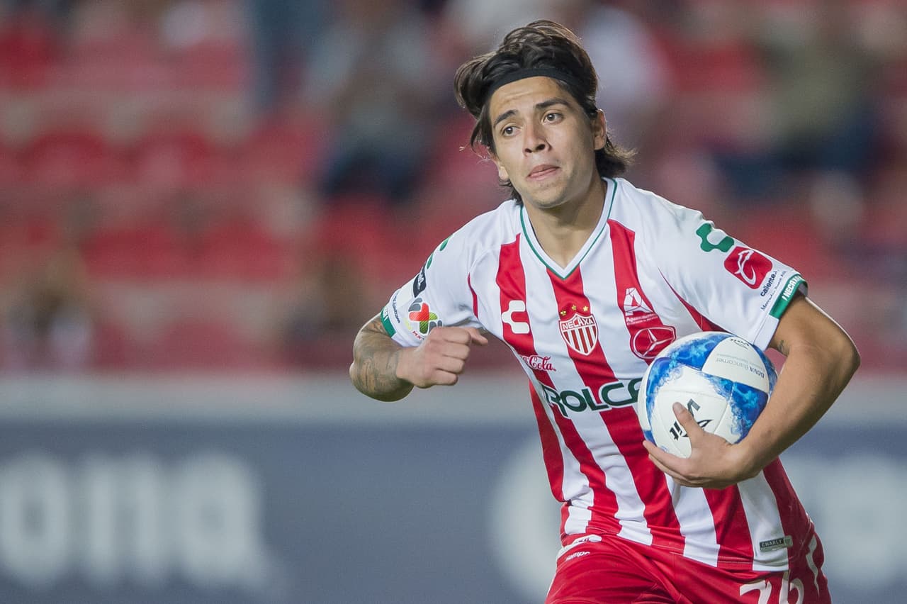 Necaxa aprovechó la superioridad numérica y empató el juego ante Puebla 2-2.