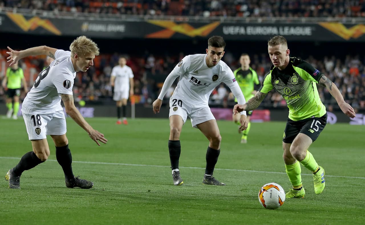 Minetras que los de Brendan Rodgers habían superado por 1-0 al Kilmarnock en una nueva jornada de la Premiersip de Escocia.