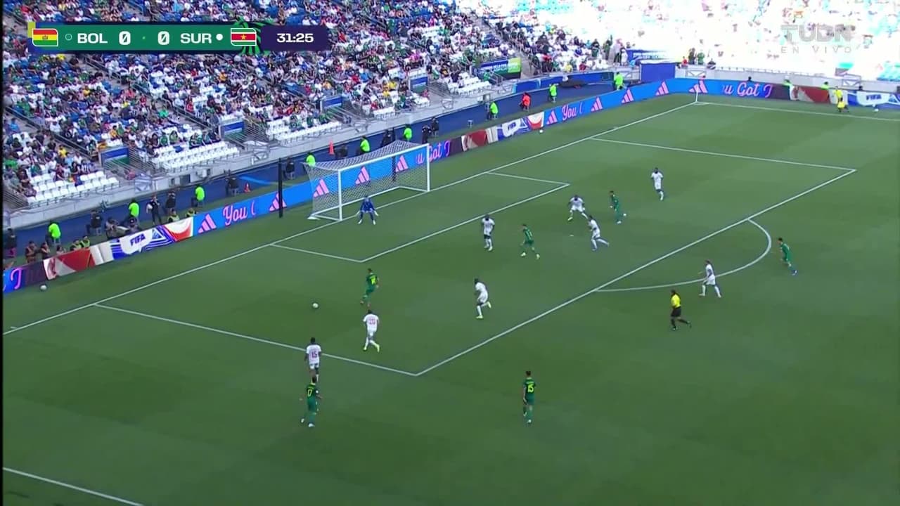 ¡Ahora Monteiro perdona! Bolivia llegó con peligro pero no pudo concretar