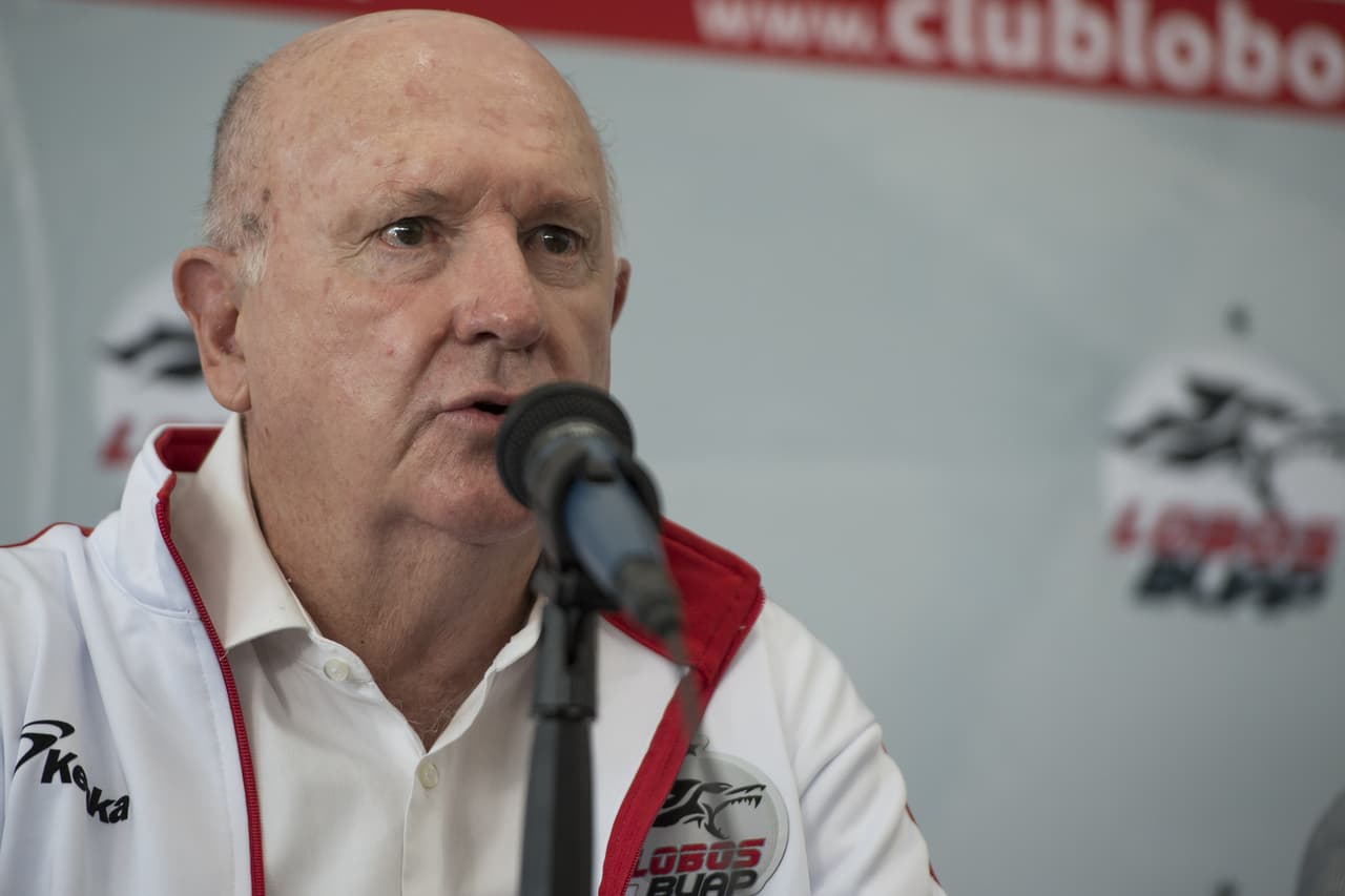 Manuel Lapuente será también el nuevo director deportivo de Lobos BUAP, apoyado en su amplia experiencia.