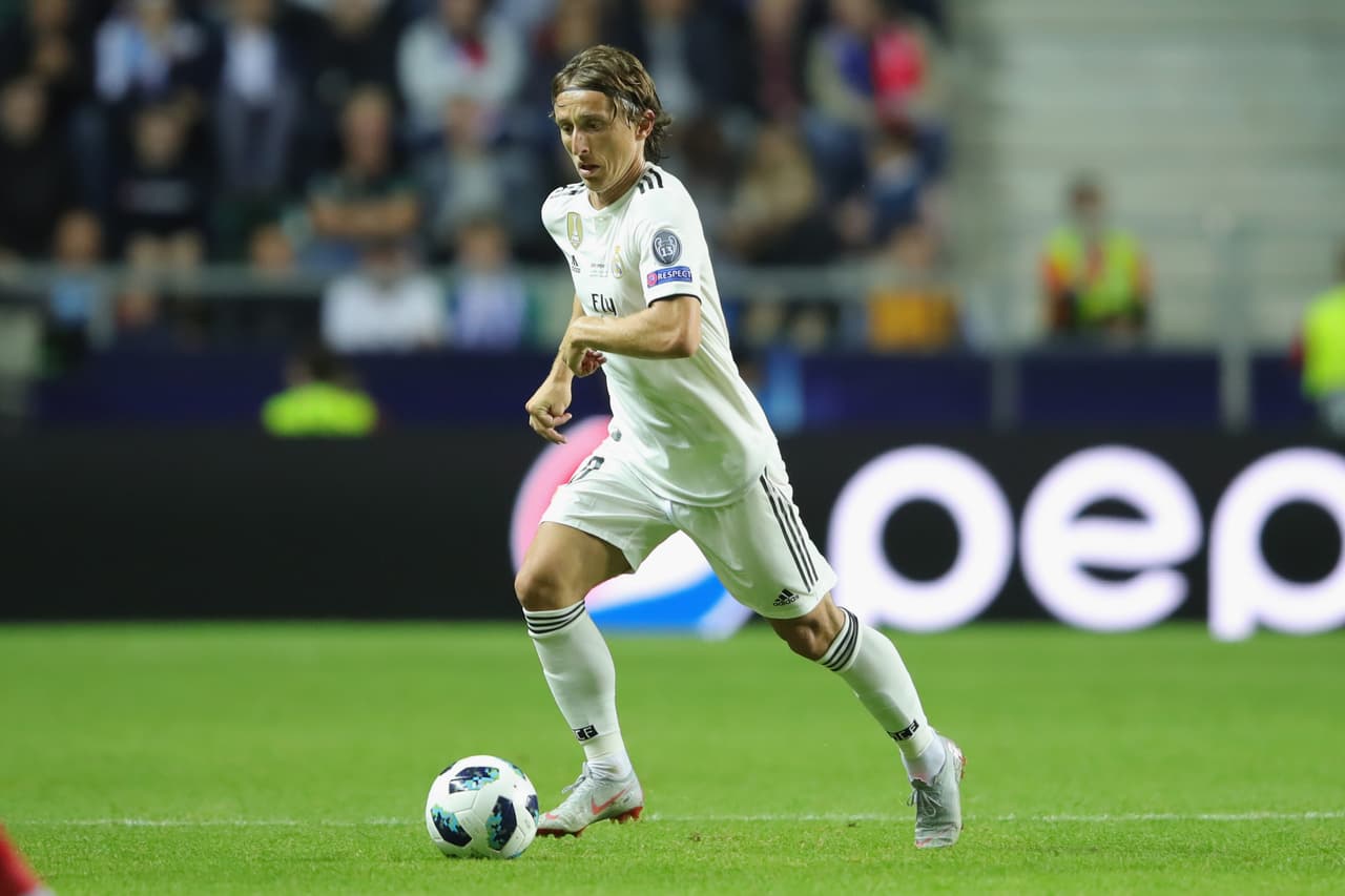 Los contactos del Inter de Milán con Luka Modric no gustaron para nada en el Real Madrid, que lo denunció a la FIFA. Lo curioso es que el equipo merengue hizo lo mismo con Julen Lopetegui mientras era entrenador de la selección, lo que derivó en su despido a días del debut en el Mundial de Rusia 2018.