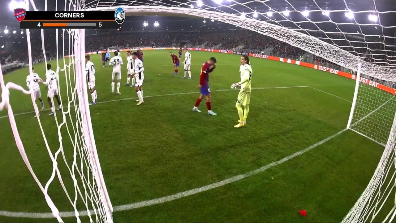 ¡TIRO ATAJADO! disparo por Ante Crnac.