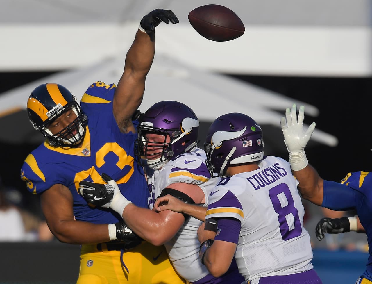 Con este resultado, los Rams se colocan con marca de 4-0, mientras que los Vikings caen a 1-2-1.