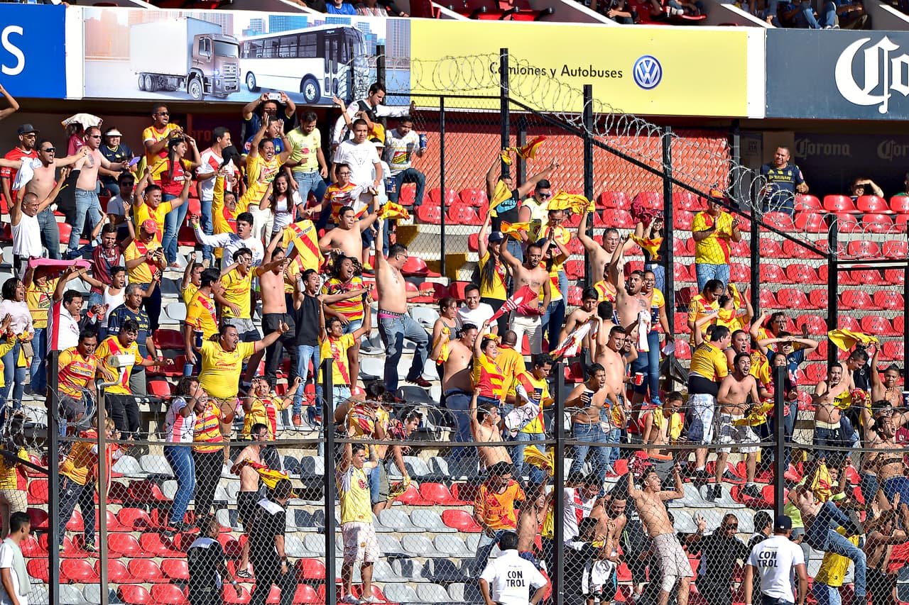 Los michoacanos celebraron con todo, pensando que sería su primer triunfo tras tres empates al hilo.