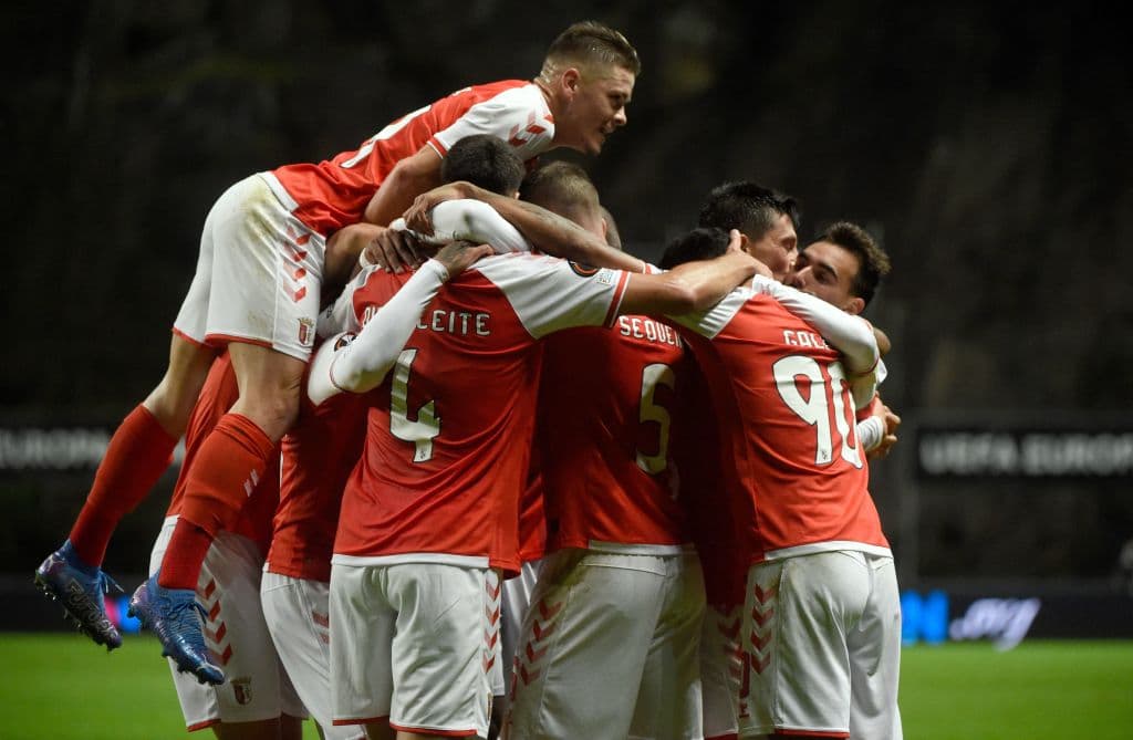 Braga se impone ante Ludogoretz 4-2 durante la J4 en la Europa League y ya es líder del Grupo F. Al Musrati, Medeiros, Galeno y González le dieron la victoria a los locales, mierntras que para la visita, descontaron Sotirou y Plastun.
