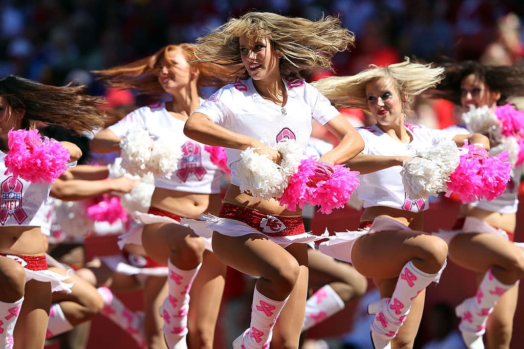 Kansas City Chiefs es un equipo sólido en ambos lados de la pelota y buscaran alcanzar el Super Bowl con el ánimo de sus fieles porristas