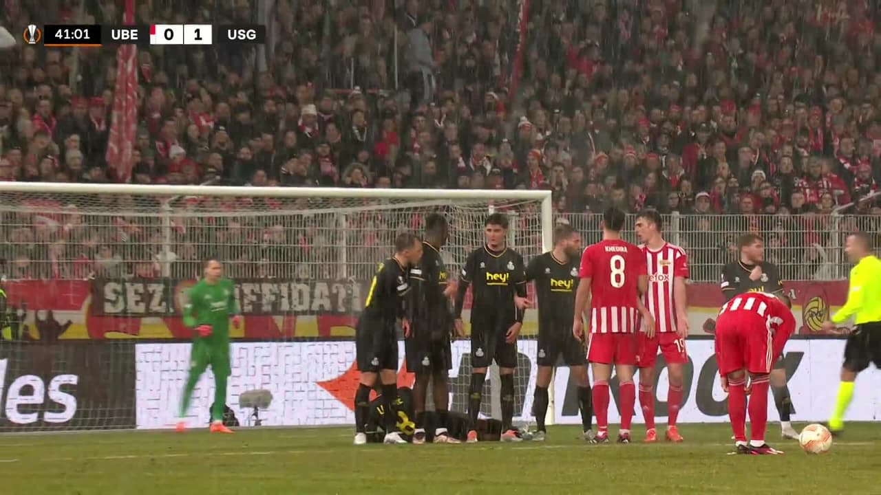 ¡Lo empató el Unión Berlín! Juranovic puso el 1-1 de tiro libre