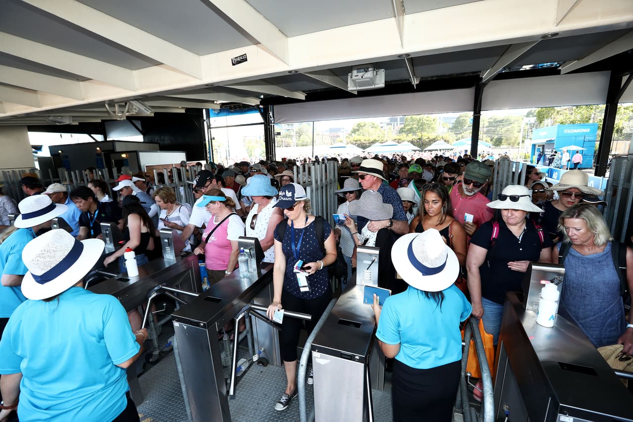 La fiesta del Abierto de Australia en 2019 se vive en medio de asistencia masiva en Melbourne y conciertos de artistas como Gretta Ray y Dean Lewis para darle un color distinto al primer Grand Slam de tenis del año.