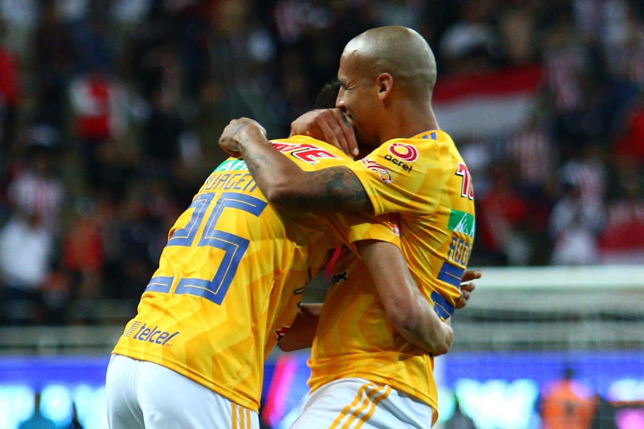 <b>Defensa:</b> Luis Rodríguez (Tigres, 68)