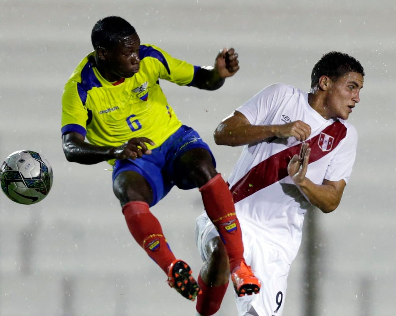 Aníbal Chalá jugó con Ecuador en el Sudamericano Sub-20 de 2015.