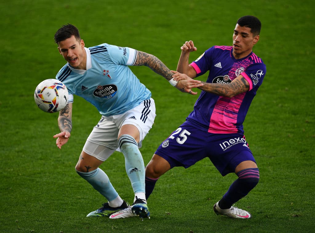 Celta de Vigo salva partido de último minuto y empata ante el Real Valladolid 1-1. Murillo, con gol de cabeza al minuto 93, rescató el partido. El gol por parte de los ‘pucelanos’ fue de Fabián Orellana al 70’ en la Jornada 25 de LaLiga.
