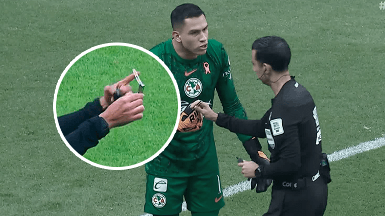 Lamentable: Momento exacto en el que lanzan cortaúñas a Malagón