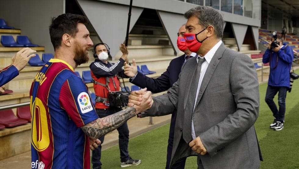Messi habría recibido propuesta de renovación del Barcelona
