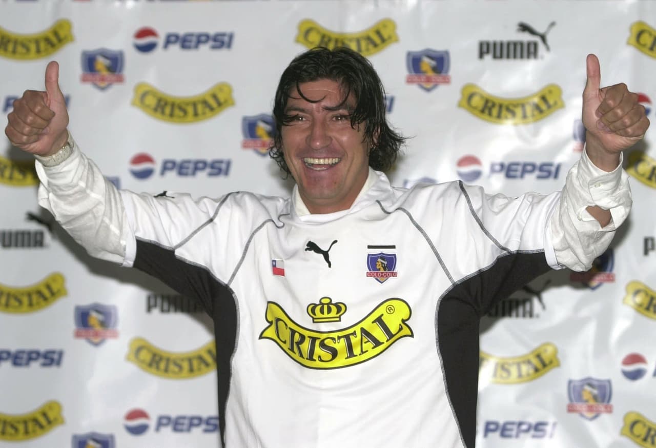 Como Marcelo Salas, Iván 'Bam-Bam' Zamorano volvió al club de sus amores después de ganarlo todo en Europa y en la Liga MX. Dijo adiós a las canchas en el 2003.