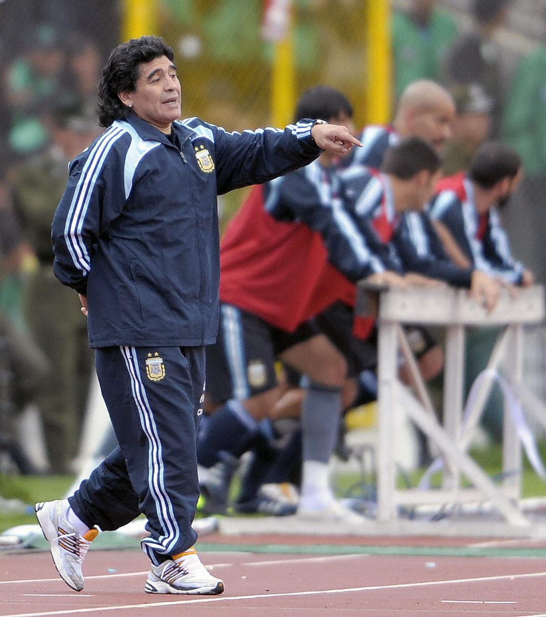 Por su parte, Diego Armando Maradona dejó a Argentina en el cuarto lugar con 28 puntos, 4 más que Uruguay que sería el equipo que jugaría el repechaje.