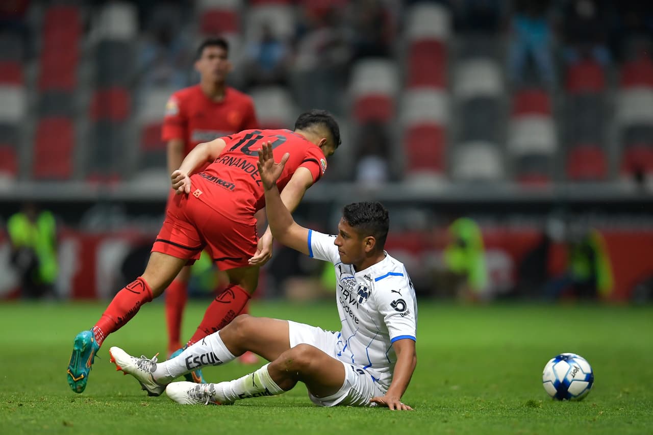 Toluca vino dos veces de atrás para rescatar el empate ante Rayados gracias a un doblete de Leo Fernández; Maxi Meza y Joel Campbell le habían dado la ventaja a los visitantes.