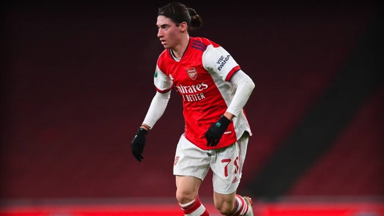 Padre de Marcelo Flores adelanta su convocatoria con primer equipo del Arsenal