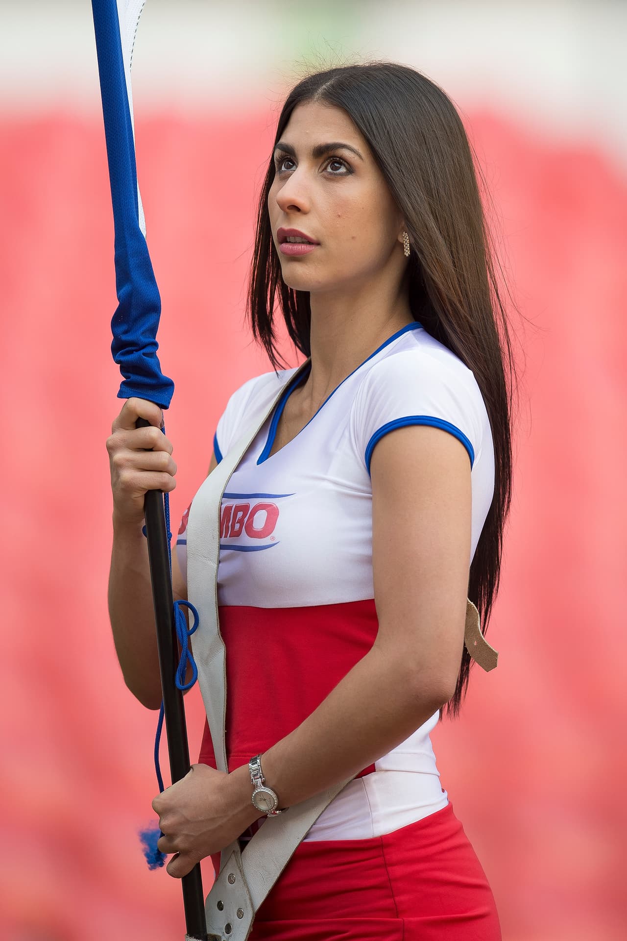 La belleza de las porristas en la fecha 17