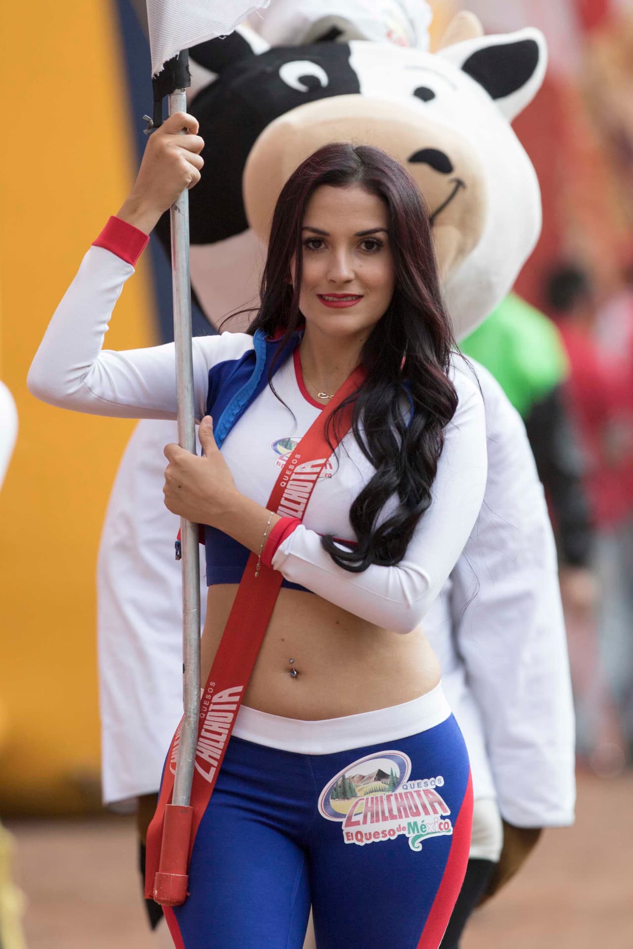 La belleza de las porristas en la fecha 17