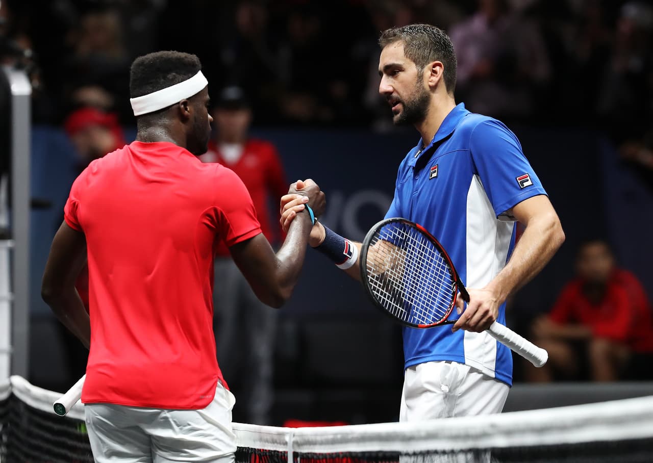 Marin Cilic le dio el primer punto al equipo europeo tras derrotar 7-6 y 7-6 a Frances Tiafoe