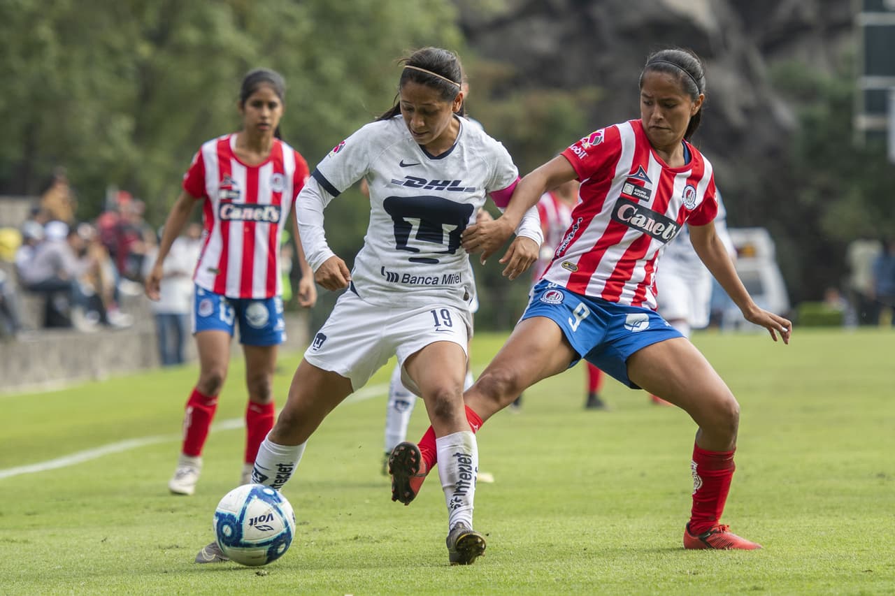 Edna Santamaría es la capitana de Pumas.