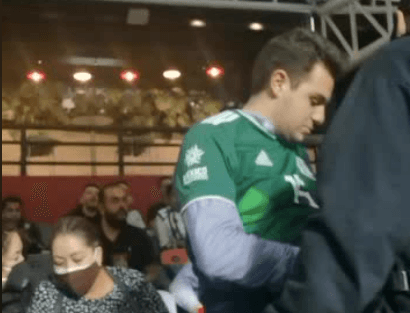 Expulsan a aficionado del Estadio Azteca por grito homofóbico