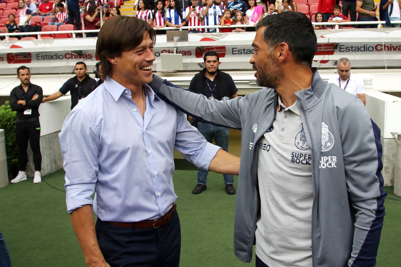 Diez técnicos mexicanos y ocho extranjeros tendrán bajo sus órdenes los destinos de los 18 equipos que competirán en el Apertura 2017.