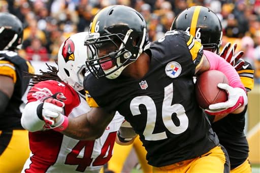 Defensiva y tercer quarterback lograron la victoria para los Steelers ante los Cardinals 25-13. Checa lo mejor del duelo.