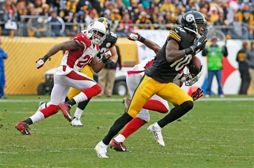 Defensiva y tercer quarterback lograron la victoria para los Steelers ante los Cardinals 25-13. Checa lo mejor del duelo.