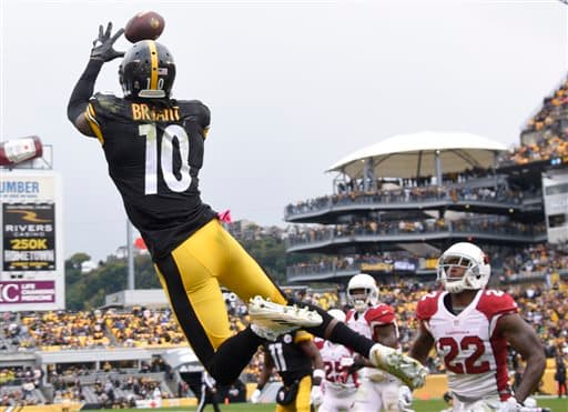 Defensiva y tercer quarterback lograron la victoria para los Steelers ante los Cardinals 25-13. Checa lo mejor del duelo.