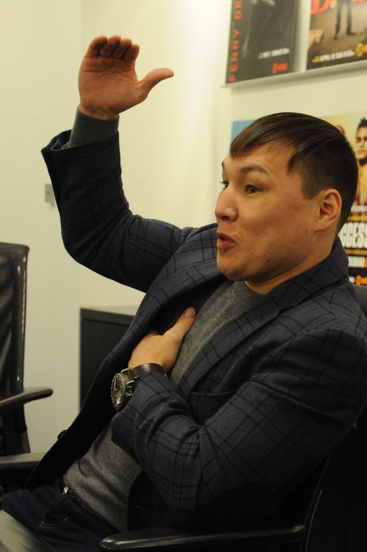 “Tan pronto como escuché el nombre de John Molina salté. Es un peleador conun estilo a la que la gente le gusta ver. Siempre trae acción”, dijo Provodnikov.