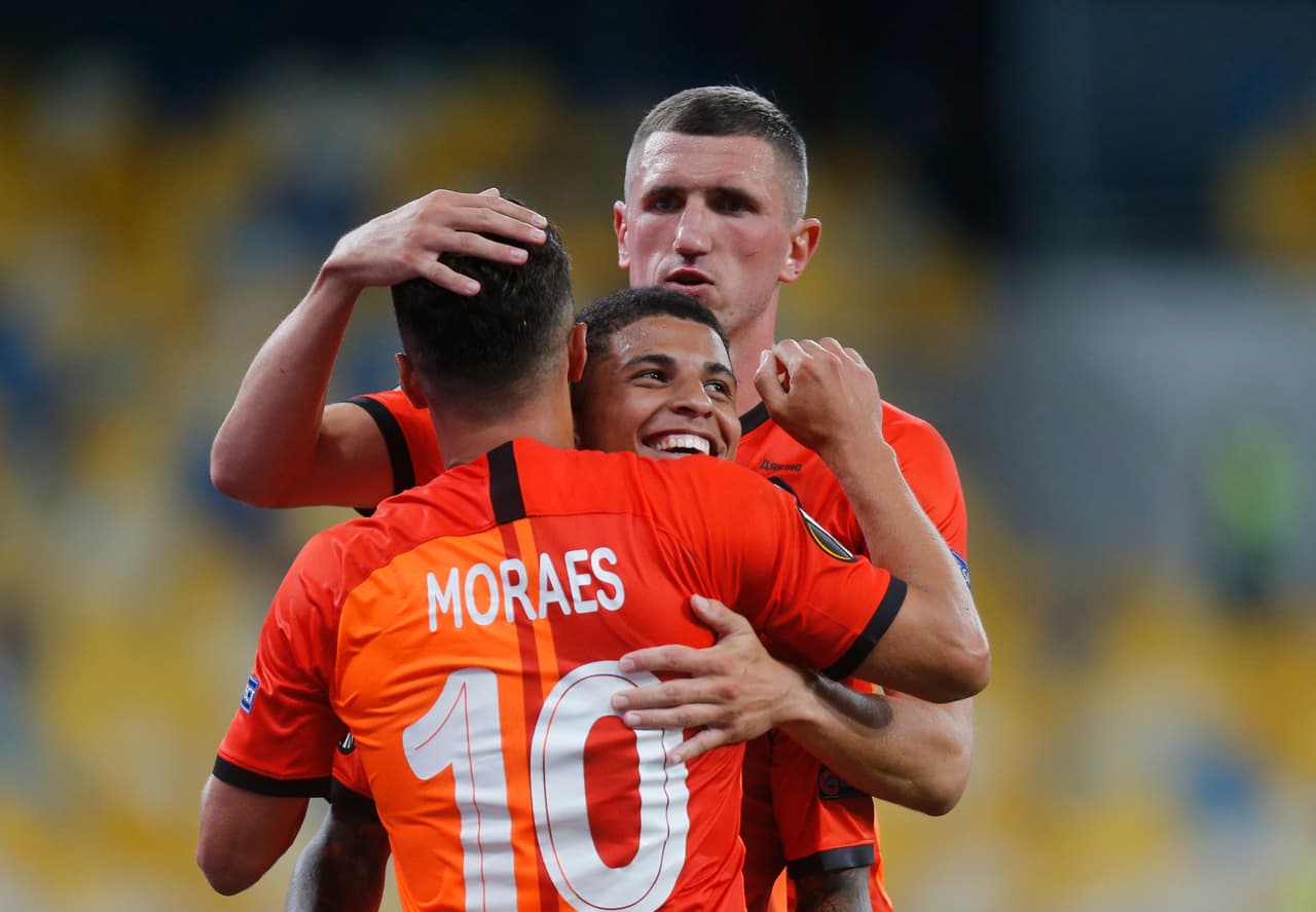 Wolsfburg se ‘desinfló’ y fue goleado por Shakhtar | El conjunto ucraniano avanza a los cuartos de final tras golear 3-0 a los pupilos de Glasner.