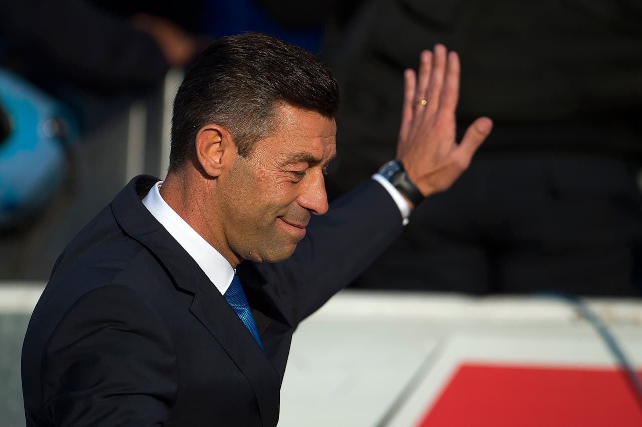 ¡Bienvenido! Pedro Caixinha debutó en el banquillo del Cruz Azul. El entrenador tiene como misión darle a los cementeros el tan ansiado título.