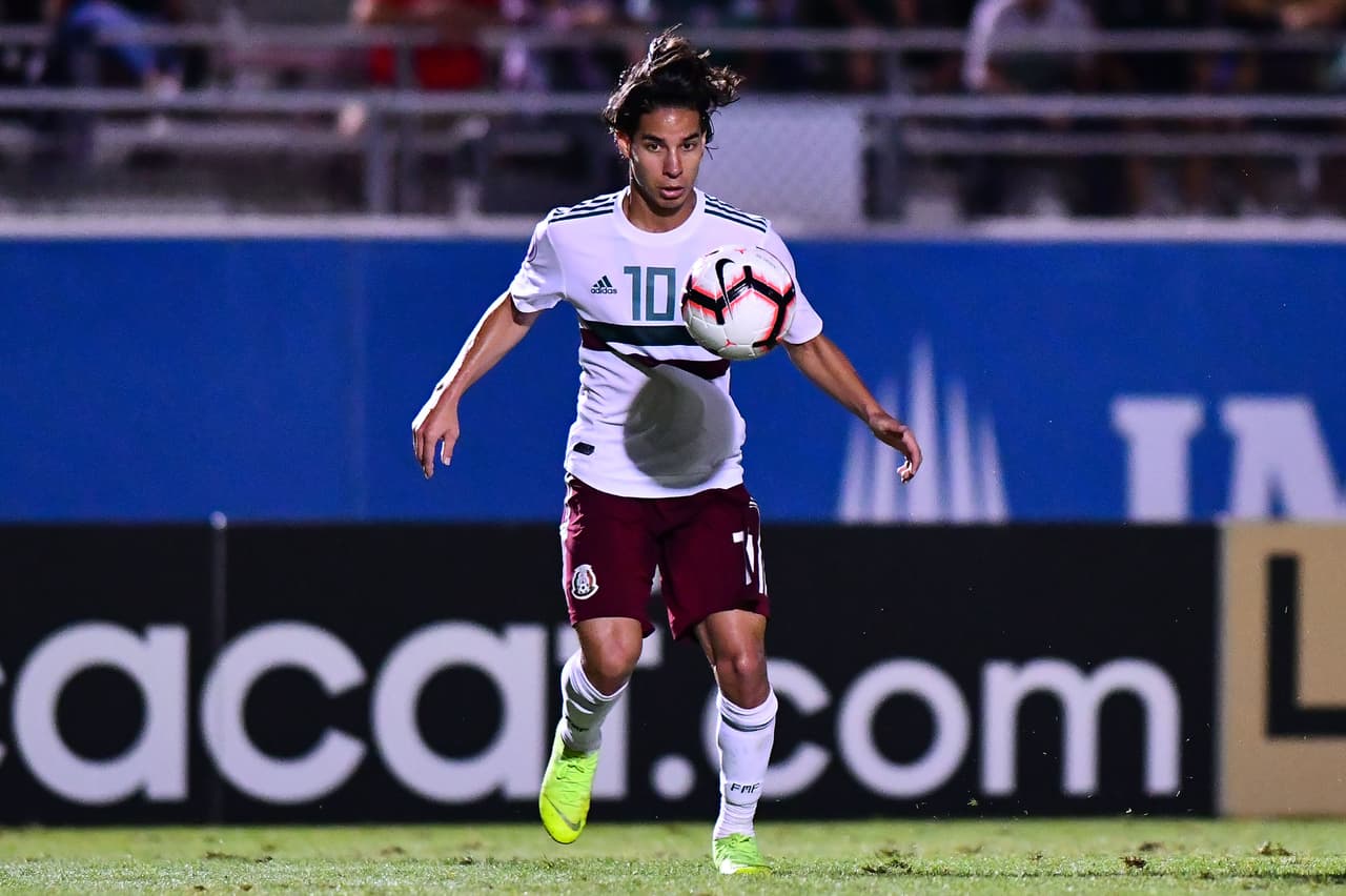 Diego Lainez apunta a la Copa Oro al anteponer al Tri mayor