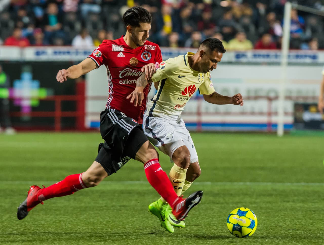 América intentó con más orgullo propio que con claridad frente a Xolos, que además tiene una defensa organizada.