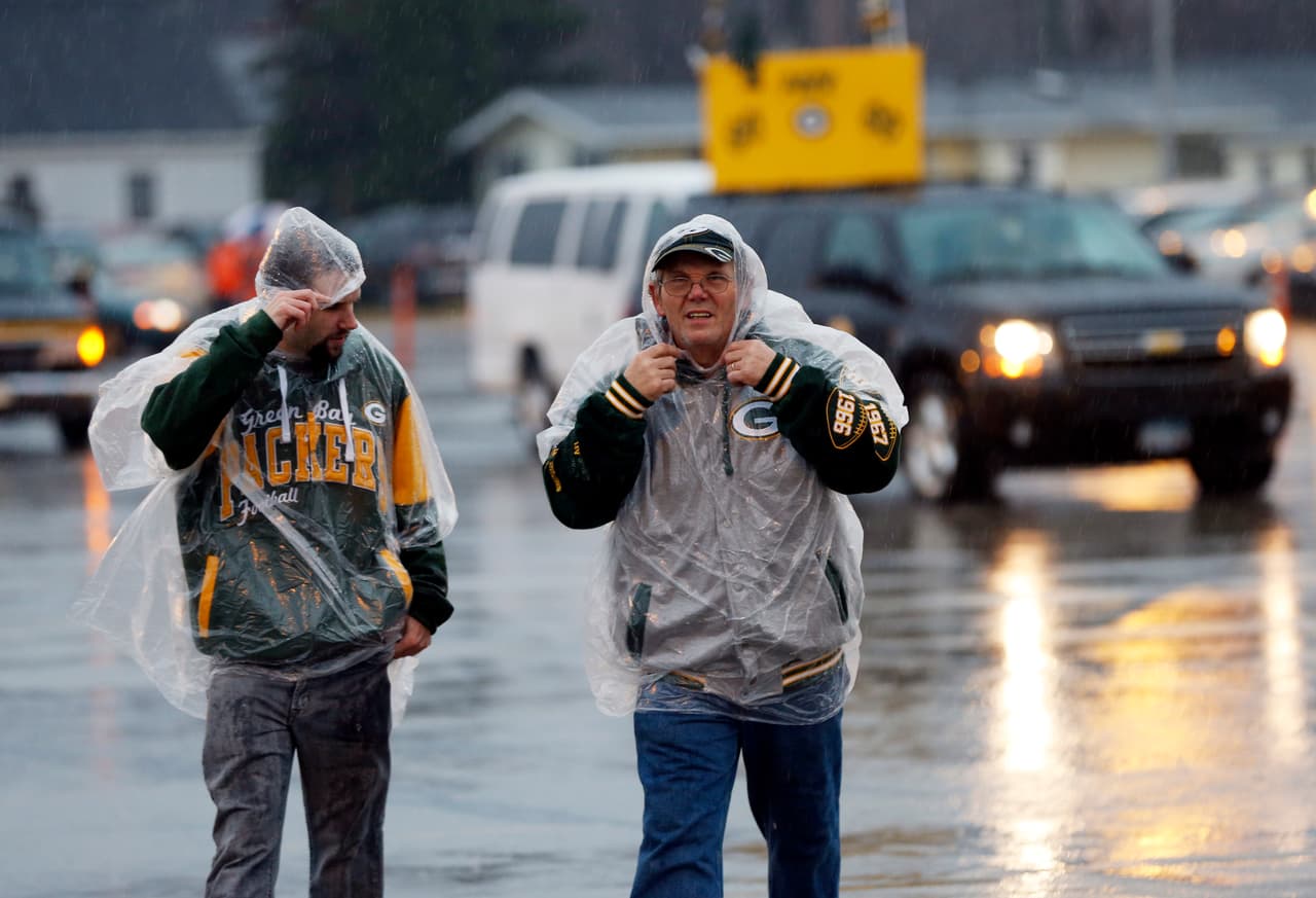La jornada del Día de Acción de Gracias, que abrió la Semana 12 NFL, es un clásico que los fans no pueden dejar pasar. ¡Checa cómo lo disfrutaron!
