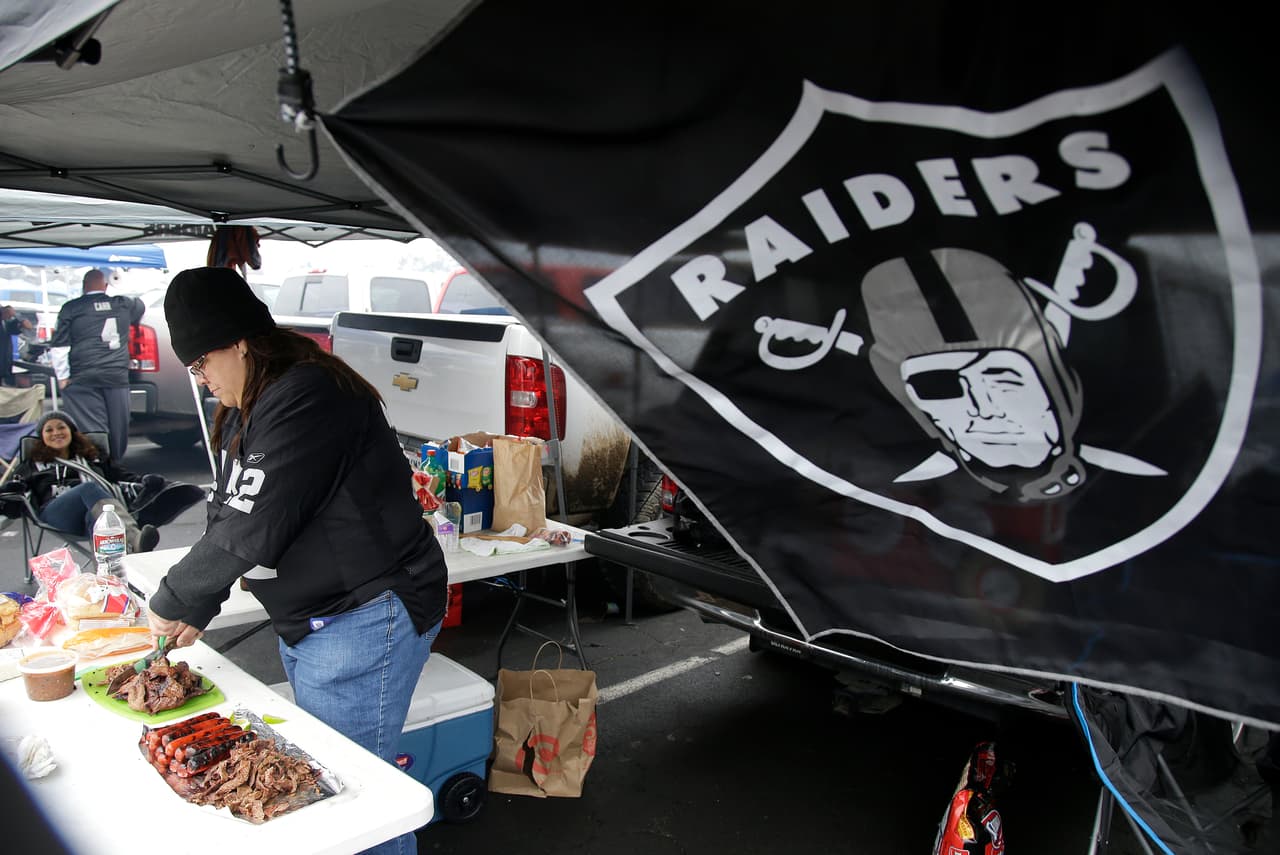 Ya en la Semana 13 de la NFL y los fans siempre presentes. ¡Checa lo mejor de ellos!