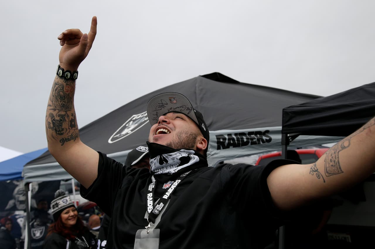 Ya en la Semana 13 de la NFL y los fans siempre presentes. ¡Checa lo mejor de ellos!