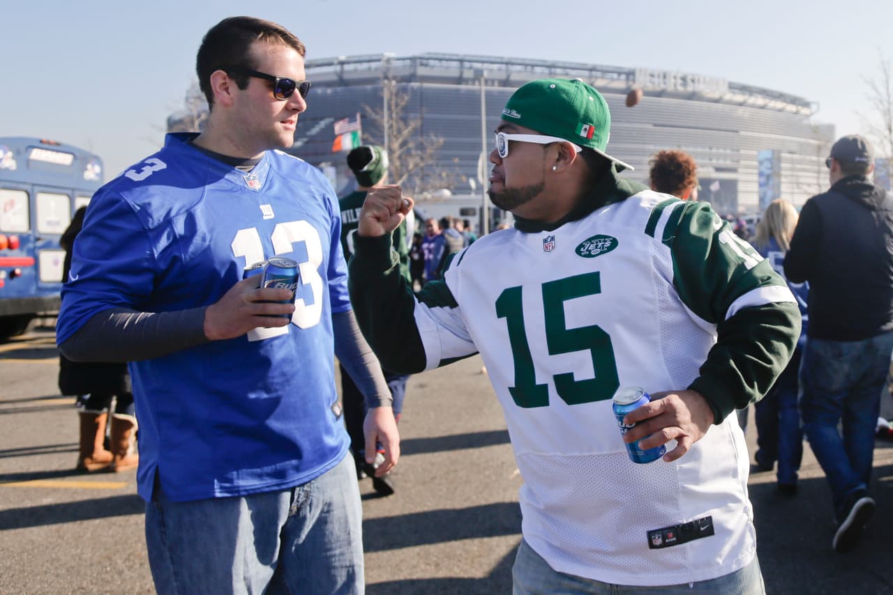 Ya en la Semana 13 de la NFL y los fans siempre presentes. ¡Checa lo mejor de ellos!
